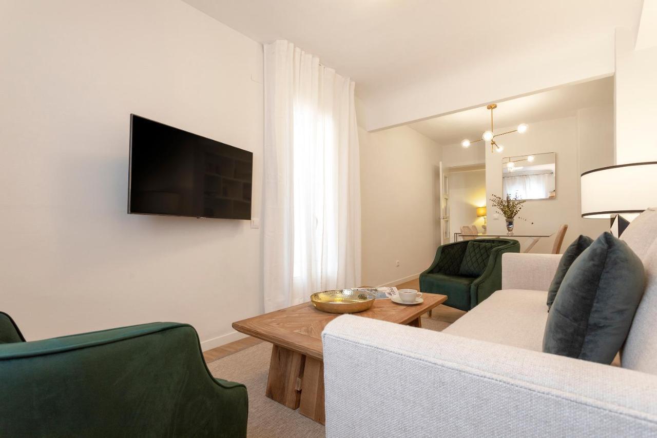Genteel Home Velarde Seville Ngoại thất bức ảnh